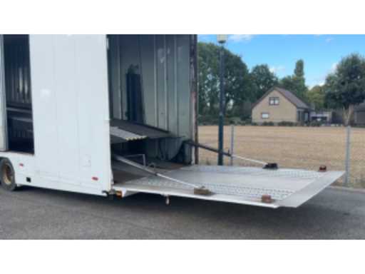 4066c9ae-3494-495b-8ee2-6566834c808b.mp4