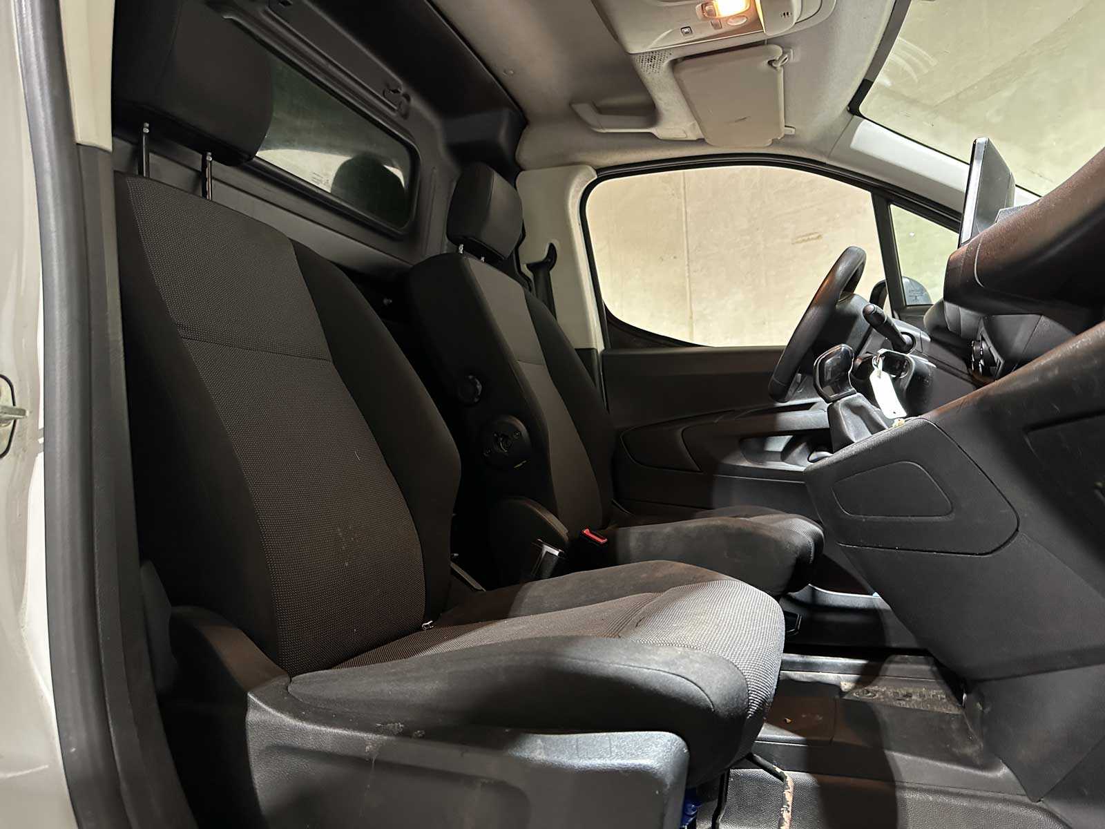 Peugeot Partner 1.6 BlueHDI 75 74pk 2019 (Origineel-NL+1e eigenaar), V-641-VZ 