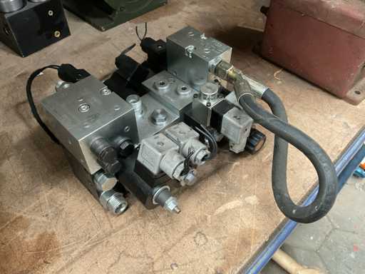 Bloc de soupapes hydrauliques HAWE