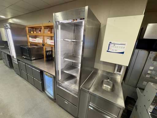 Franke – Chłodnia wystawowa