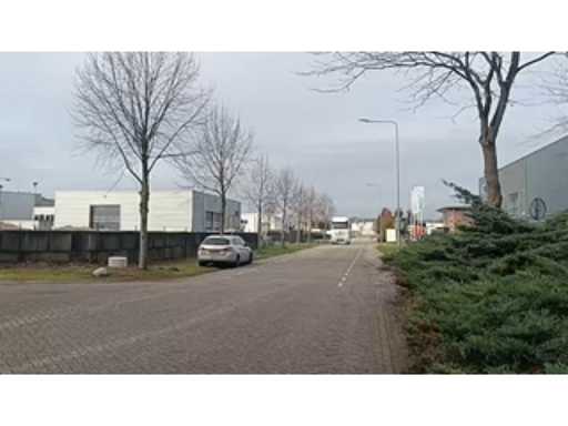 0b6d4748-ed3b-4462-829e-01814ab6e646.mp4