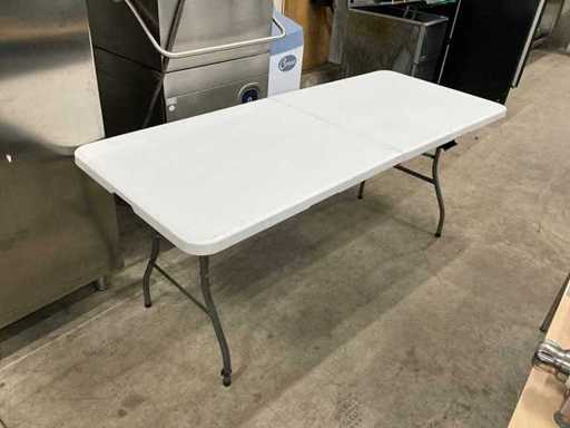 Saro Party 182 folding table
