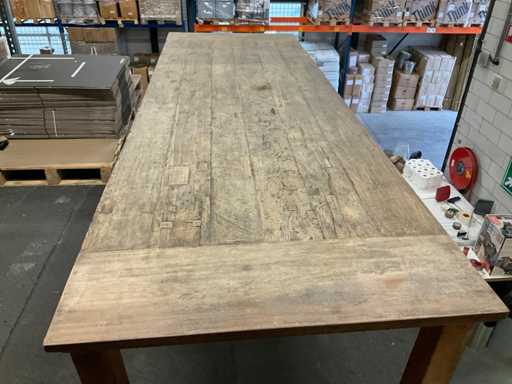 Table de salle à manger