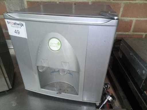 Fruit juice cooler/distributor