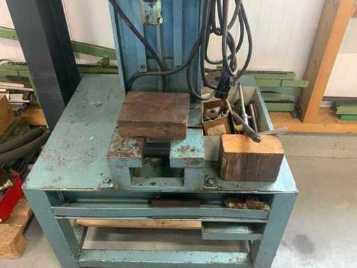 LVD EMC C-frame pers