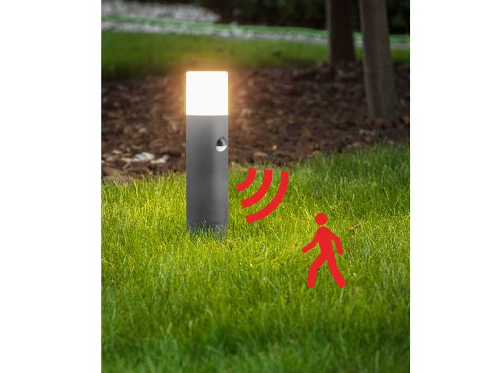 8 x Cortona 40 Sensor outdoor lamp black