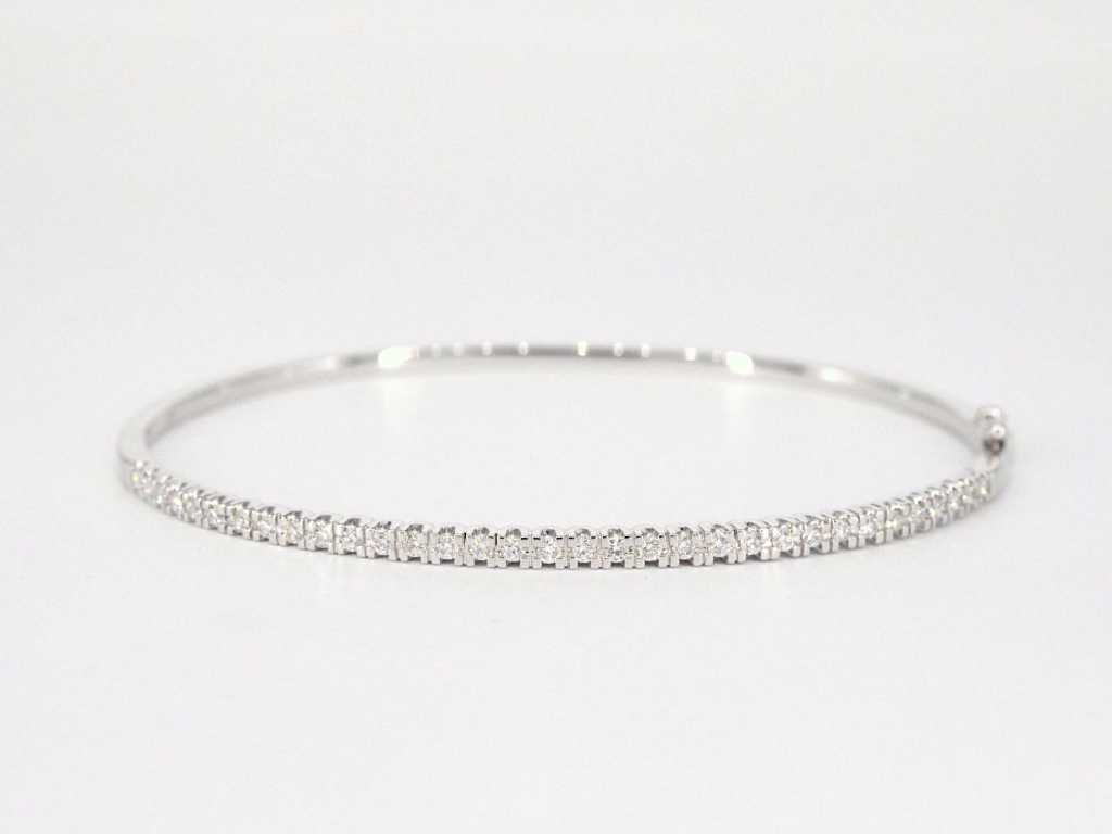 Bracelet en or blanc avec diamants