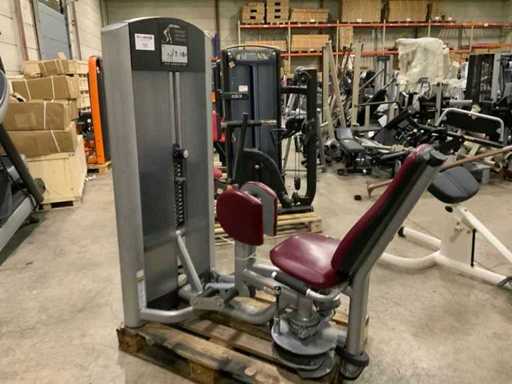 Life Fitness Signature Adduction Multi-gym