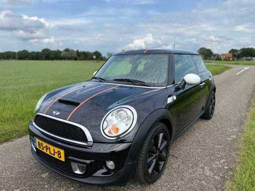 MINI - 1.6 Cooper S Chile - 3 porte - Carrozza passeggeri - 85-PLJ-8