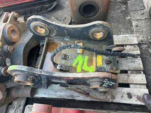 - 14 - Quick coupling