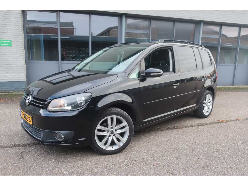 Volkswagen best sale touran 1.2