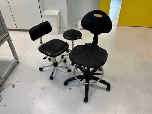 Sedie con sgabello (3x)