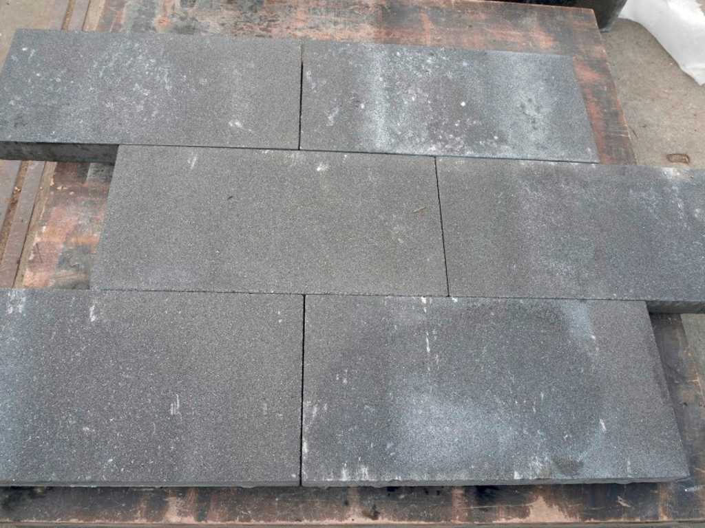 Concrete tiles for the garden 34.5m²