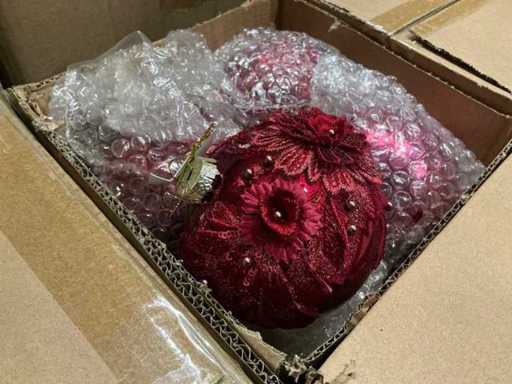 Batch of Christmas balls (192x)