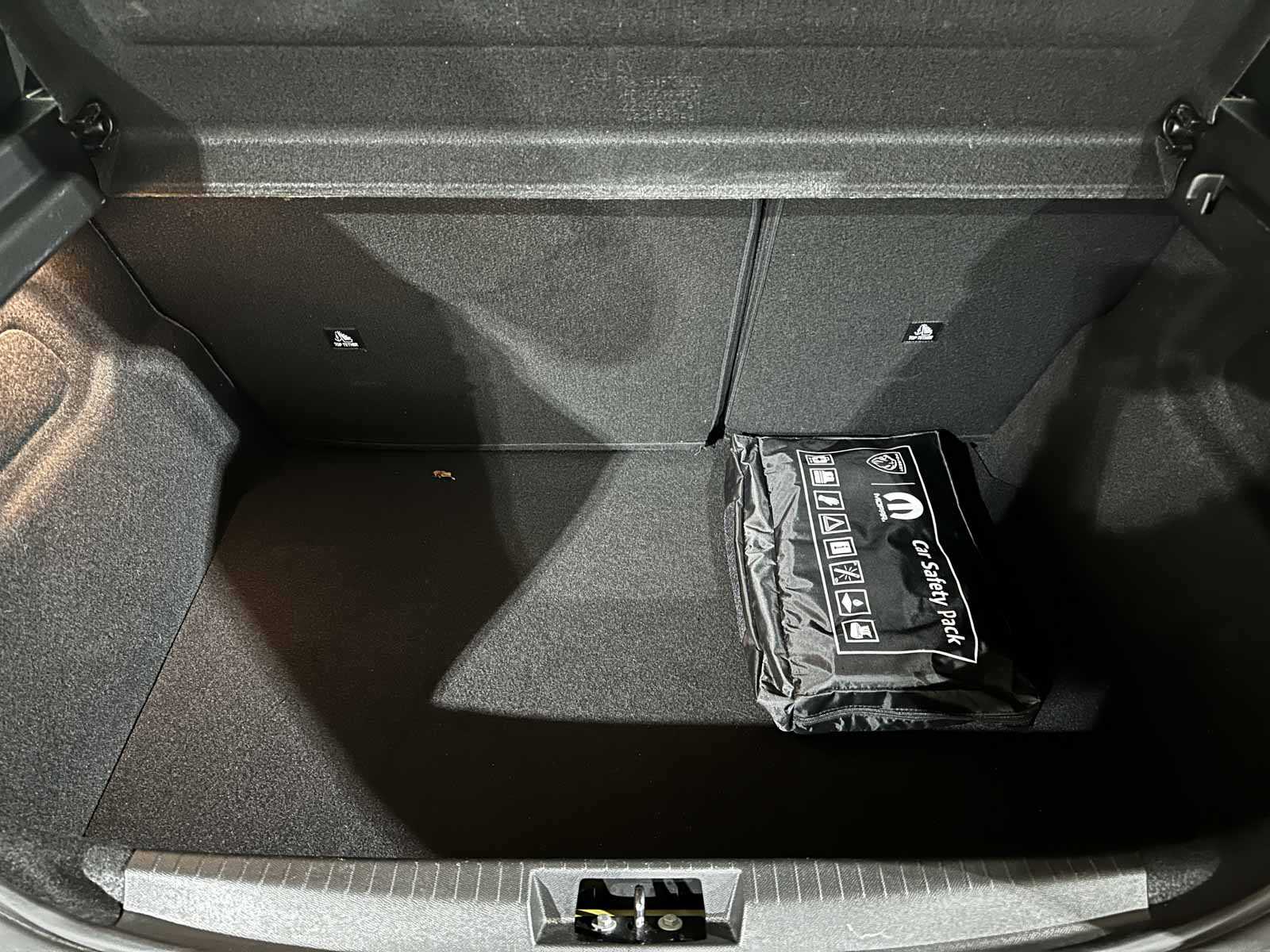 Peugeot 208 1.2 PureTech Like 75pk 2013, R-956-ZL