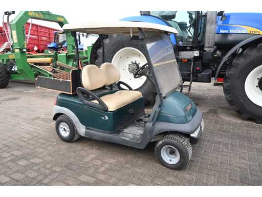 Precedentul mașinilor de club - Mașina de golf electrică