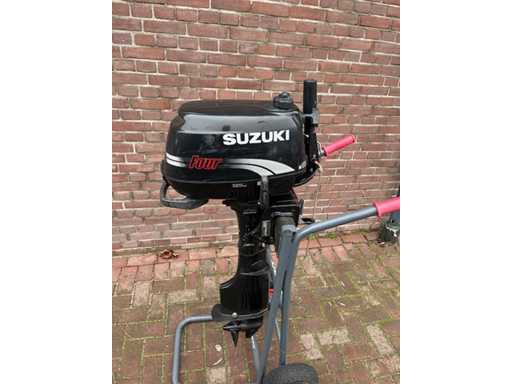 Suzuki - 4 ch - Moteur hors-bord