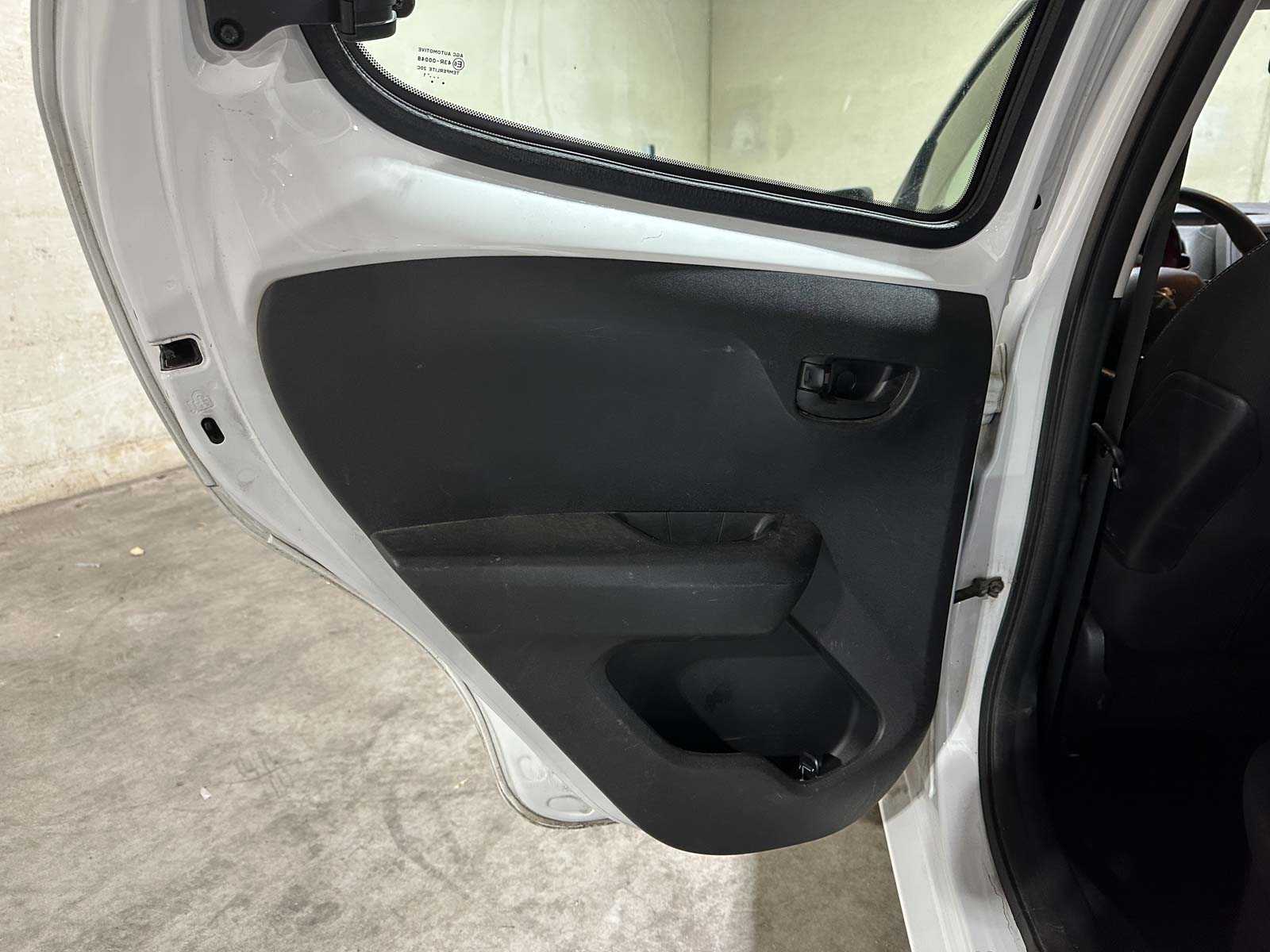 Peugeot 108 1.0 e-VTi Active 72pk 2021 (Origineel-NL), N-569-KN