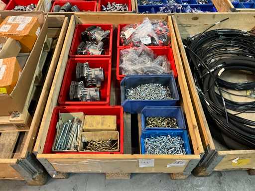 Partij Wabco modulators en bevestigingsmaterialen