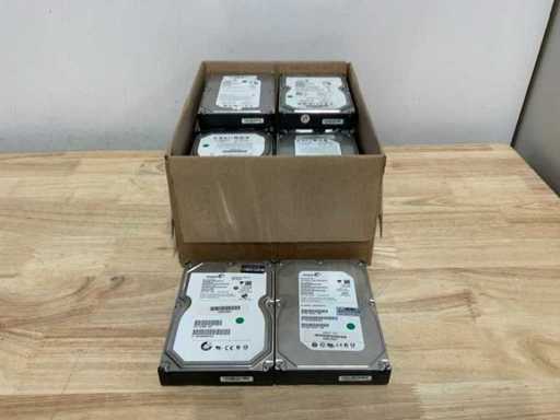 Różne wewnętrzne dyski SATA 3,5" 750Gb (20x)