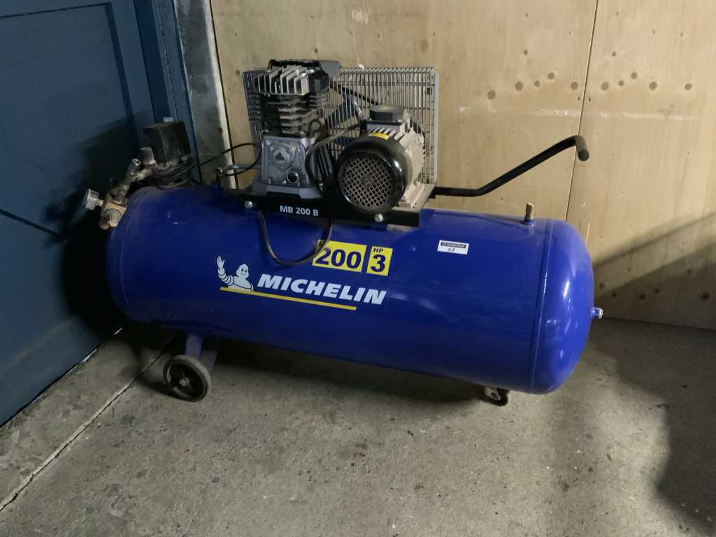 Compresseur d’air Michelin MB 200 B 2019