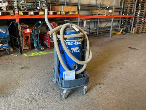 2016 BLASTRAC BDC 1330 Industrial Vacuum Cleaner
