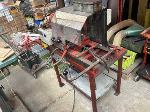 AEROQUIP Buigmachine