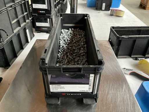 Würth 6.54kg Cylinder screw M6x20 in stackable box