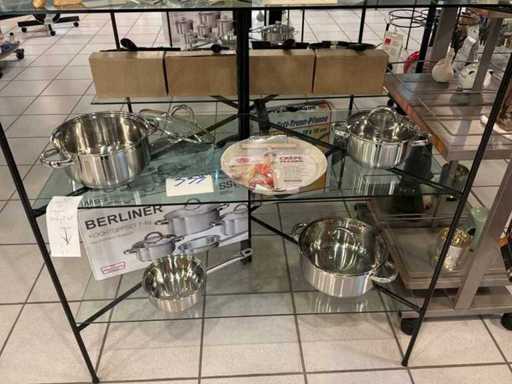 8 piece Cooking pot set