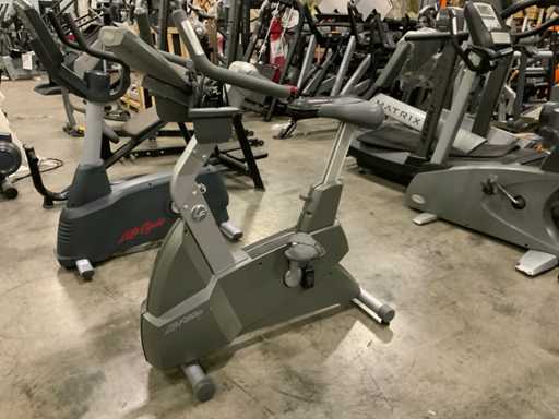 Life Fitness 95CI Silverline bicicletă verticală Home Trainer