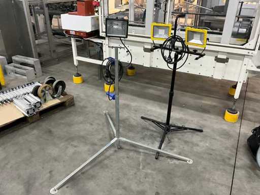 Bouwlamp met statief (2x)