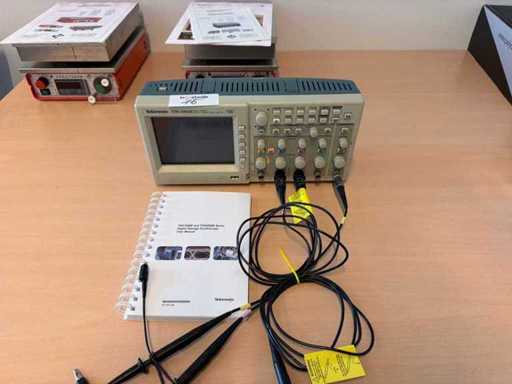 Tektronix TDS 2014 4-Kanal-Digitalspeicheroszilloskop 100 MHz 1 GS/s