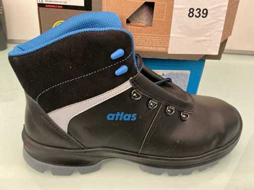 Atlas+Emma, Size 44 Safety Shoes (2x)