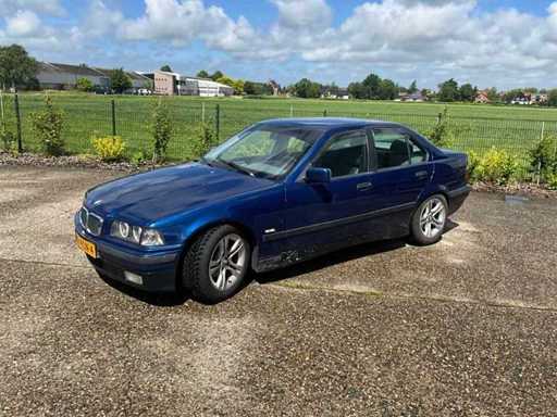 1997 BMW 3 Series 323i Sport Passenger Car