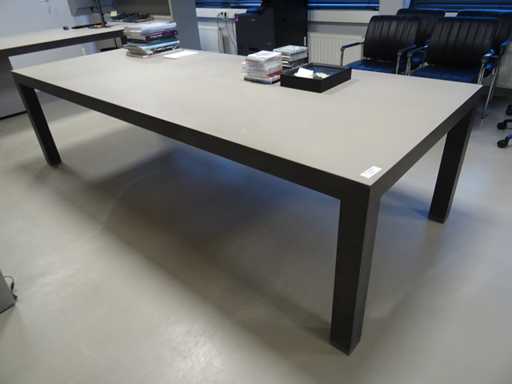 Office table