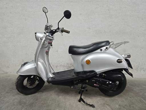 BTC - Snorscooter - Old Classic - 4T 25km uitvoering dgp14j