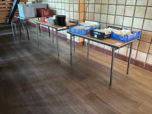 Tables de restaurant pour fête
