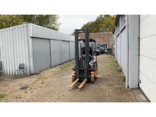 f6abdee2-541f-400f-841e-4d758fac8171.mp4