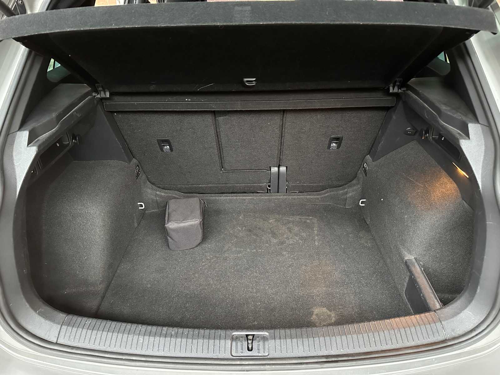 Volkswagen Tiguan 1.4 TSI ACT Highline 148pk 2018 (Origineel-NL), RR-501-H