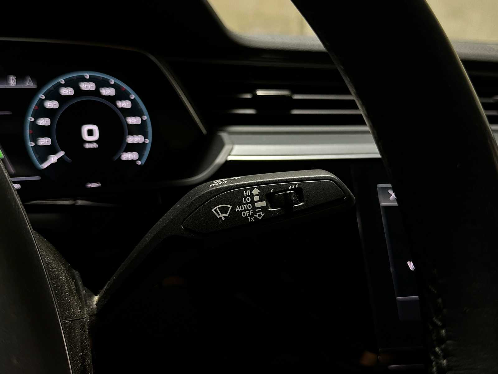 Audi e-tron Sportback 55 quattro edition 95 kWh 408pk 2022 (Origineel-NL + 1e eigenaar), P-835-GD