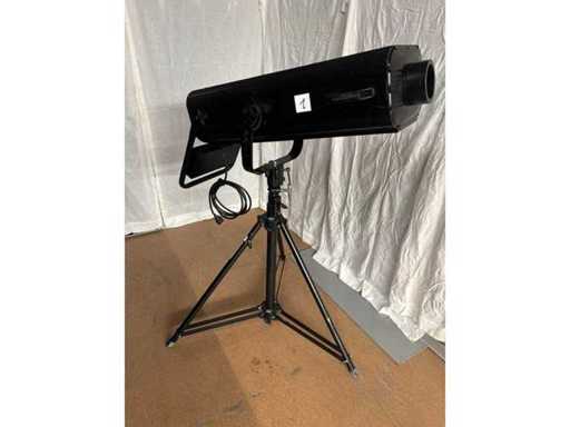 Showtec - Folowspot 1200 - Showtec Folowspot 1200 suivi