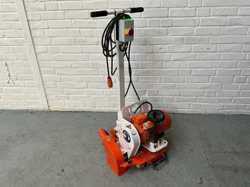 2018 Podłogowa frezarka do ogrzewania podłogowego iQ VLFR 220