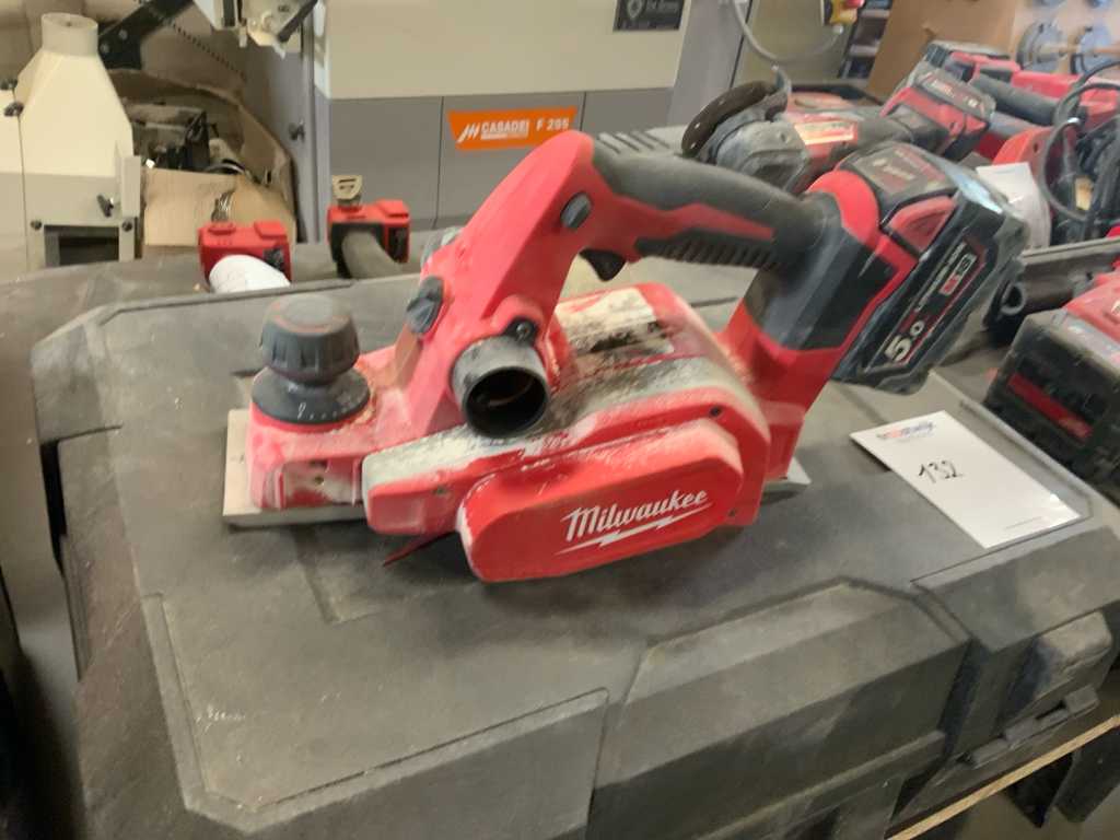 Milwaukee cordless online planer