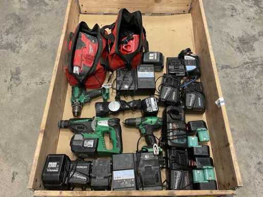 Lotto di utensili senza filo