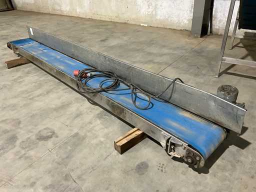 Conveyor