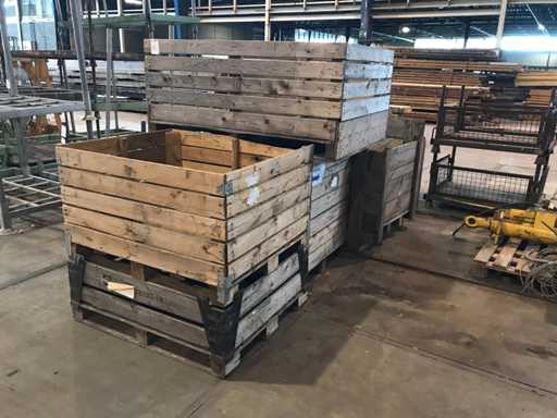 Stivuirea lemnului de lazi (5x)