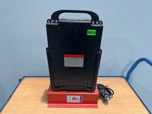 2022 Linde MT15 48V 20Ah LI-ION Lithium Akku + Ladegerät Ameise Hubwagen charger