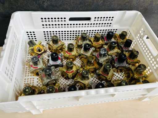 (x26) Valvola miscelatrice ELESTA a 3 vie / 4 vie