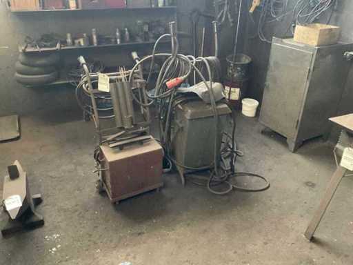 Macchine a saldatura elettronica (2x)