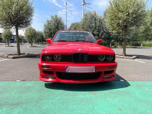 BMW 325 1987